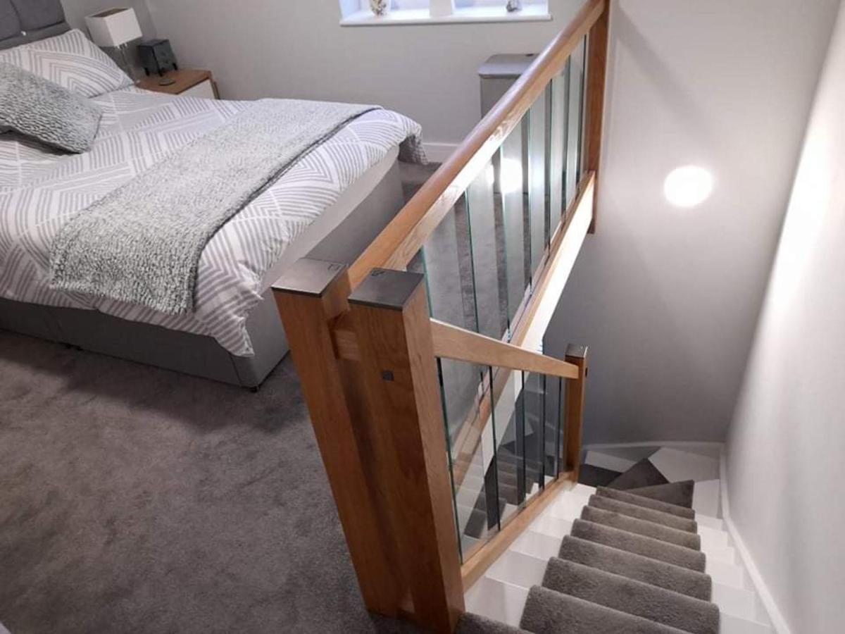 Outstanding Modern 1-Bed House In Chippenham Chippenham (Wiltshire) Zewnętrze zdjęcie